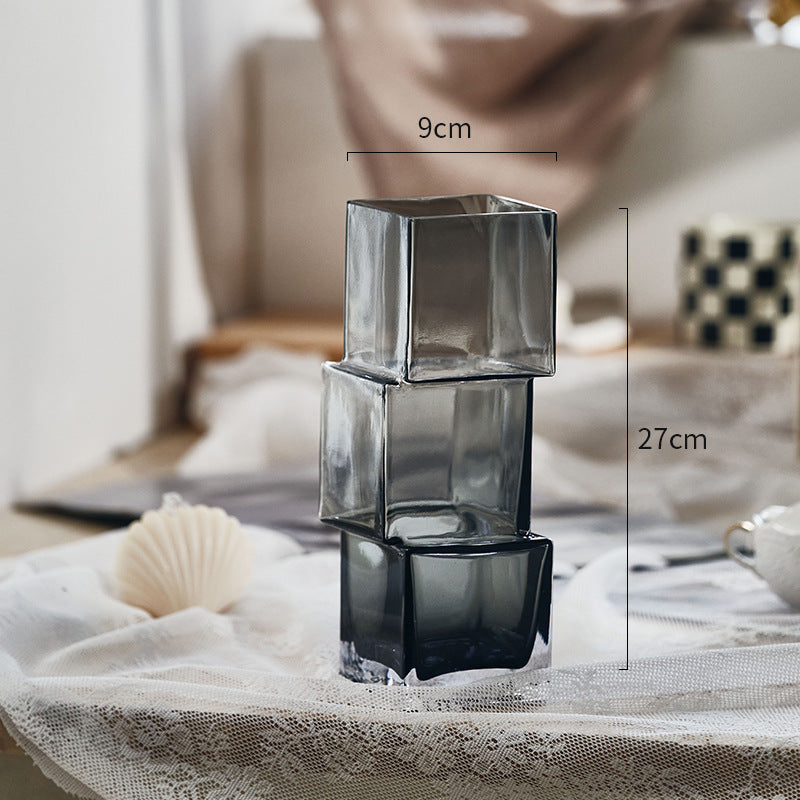 Luxuriöse handgefertigte unregelmäßige Glasvase – Modernes und einzigartiges Design