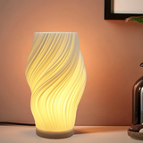 Nordic Glow 3D Tafellamp – Voor Stijlvolle en Duurzame Verlichting