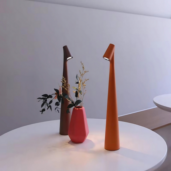 Tropé | elegant portable table lamp