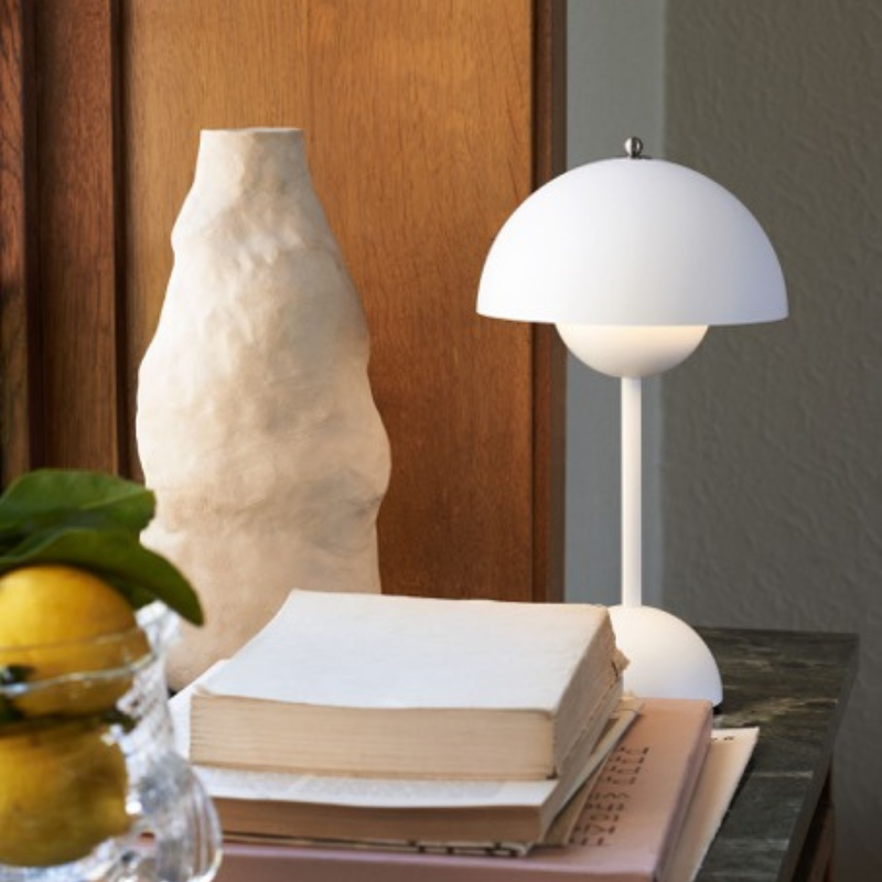 Nordic Flowerpot Portable Table Lamp